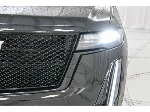 Used 2022 Cadillac Escalade Sport Platinum w/ Heavy-Duty Trailer Package image 22