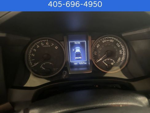 Used 2019 Toyota Tacoma TRD Off-Road image 7