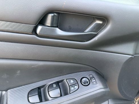 Used 2023 Nissan Altima 2.5 S image 12