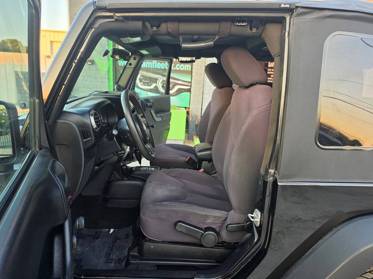 Used 2013 Jeep Wrangler Sport AWD/4WD image 14
