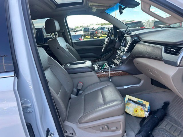 Used 2018 Chevrolet Suburban Premier AWD/4WD image 28