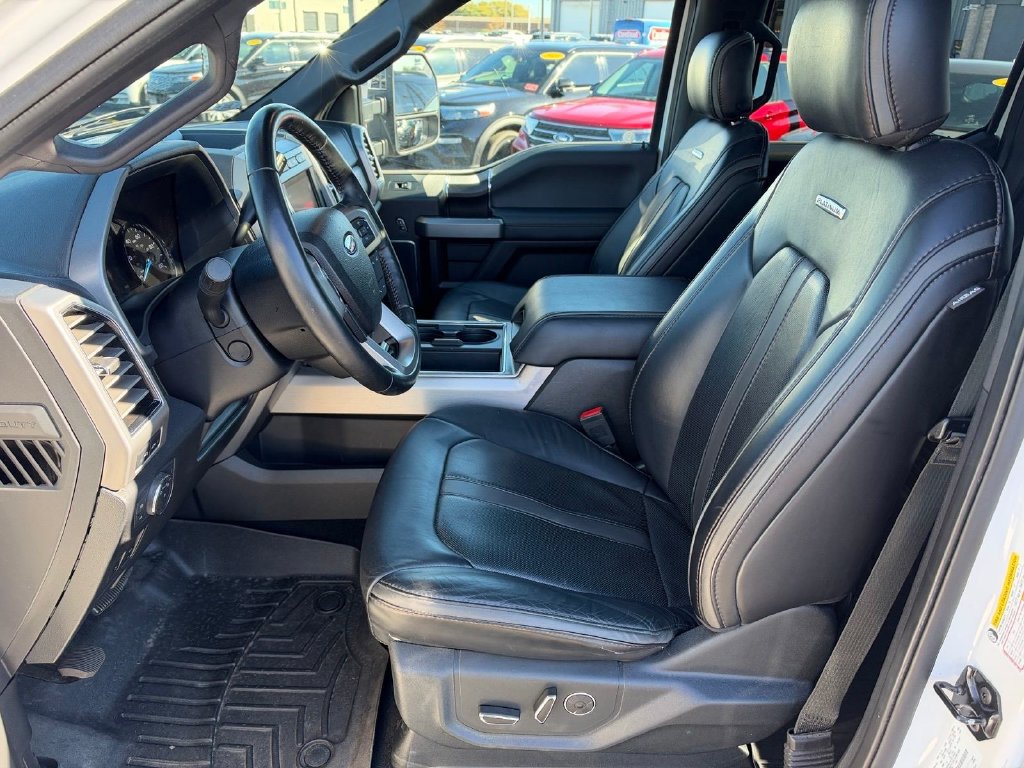 Certified 2019 Ford F350 Platinum w/ Platinum Ultimate Package AWD/4WD image 10