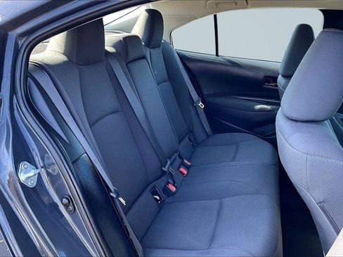 Used 2023 Toyota Corolla LE image 27