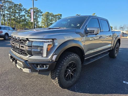 Used 2024 Ford F150 Raptor image 5
