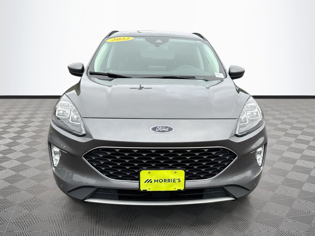 Used 2022 Ford Escape Titanium w/ Class II Trailer Tow Package AWD/4WD image 2