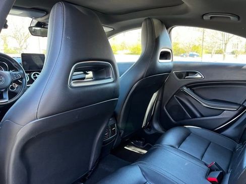 Used 2018 Mercedes-Benz CLA 250 4MATIC image 13