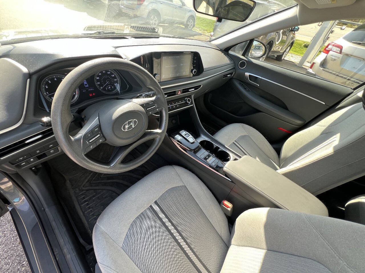 Used 2021 Hyundai Sonata SE FWD image 11