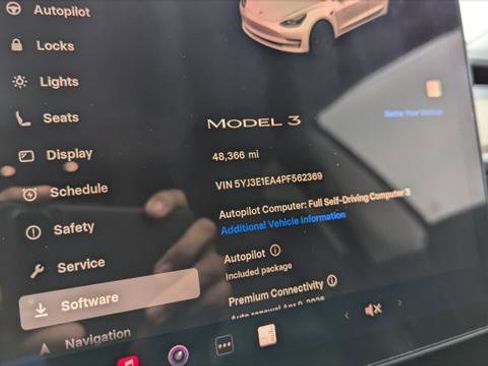 Used 2023 Tesla Model 3 Standard Range image 23