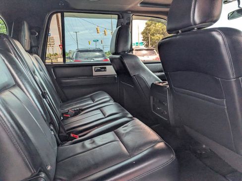 Used 2017 Ford Expedition EL Limited RWD image 20