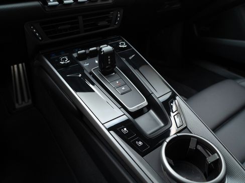 Certified 2025 Porsche 911 Carrera S RWD image 25