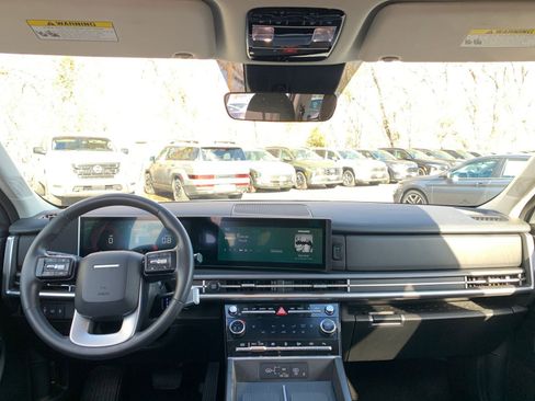 Used 2025 Hyundai Santa Fe SEL image 36