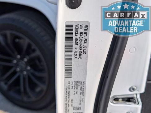 Used 2024 Jeep Grand Wagoneer L Series II w/ Quick Order Packagew 28T AWD/4WD image 39