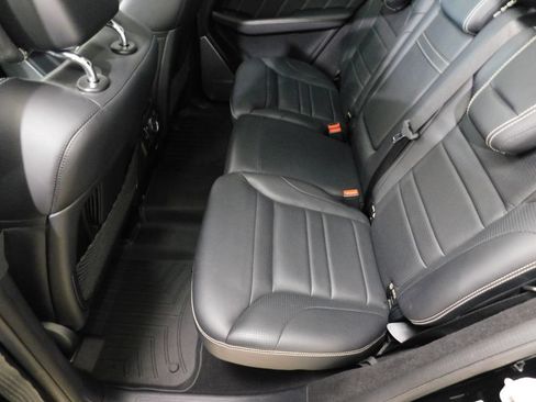 Used 2014 Mercedes-Benz ML 63 AMG 4MATIC image 57