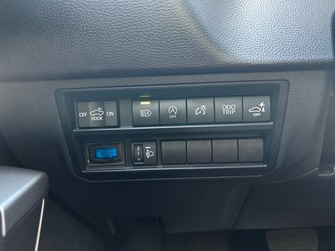 Used 2023 Toyota Tundra SR5 w/ SR5 Premium Package AWD/4WD image 13