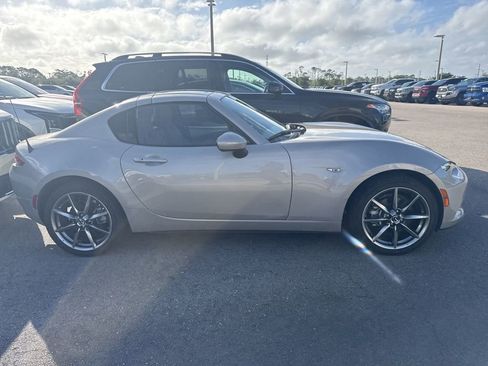 Used 2023 MAZDA MX-5 Miata Grand Touring image 3