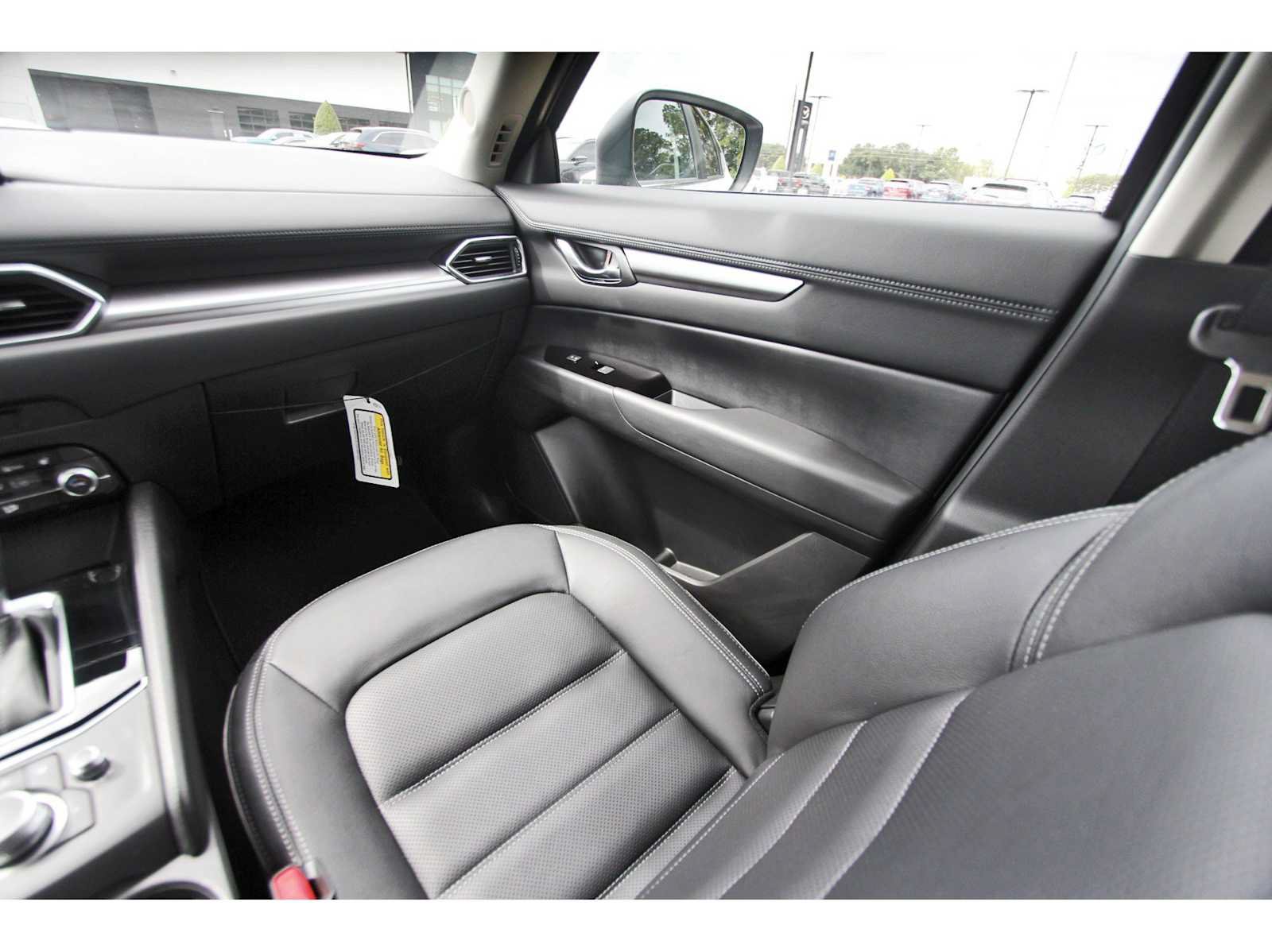 Certified 2025 MAZDA CX-5 AWD 2.5 S w/ Preferred Package image 8