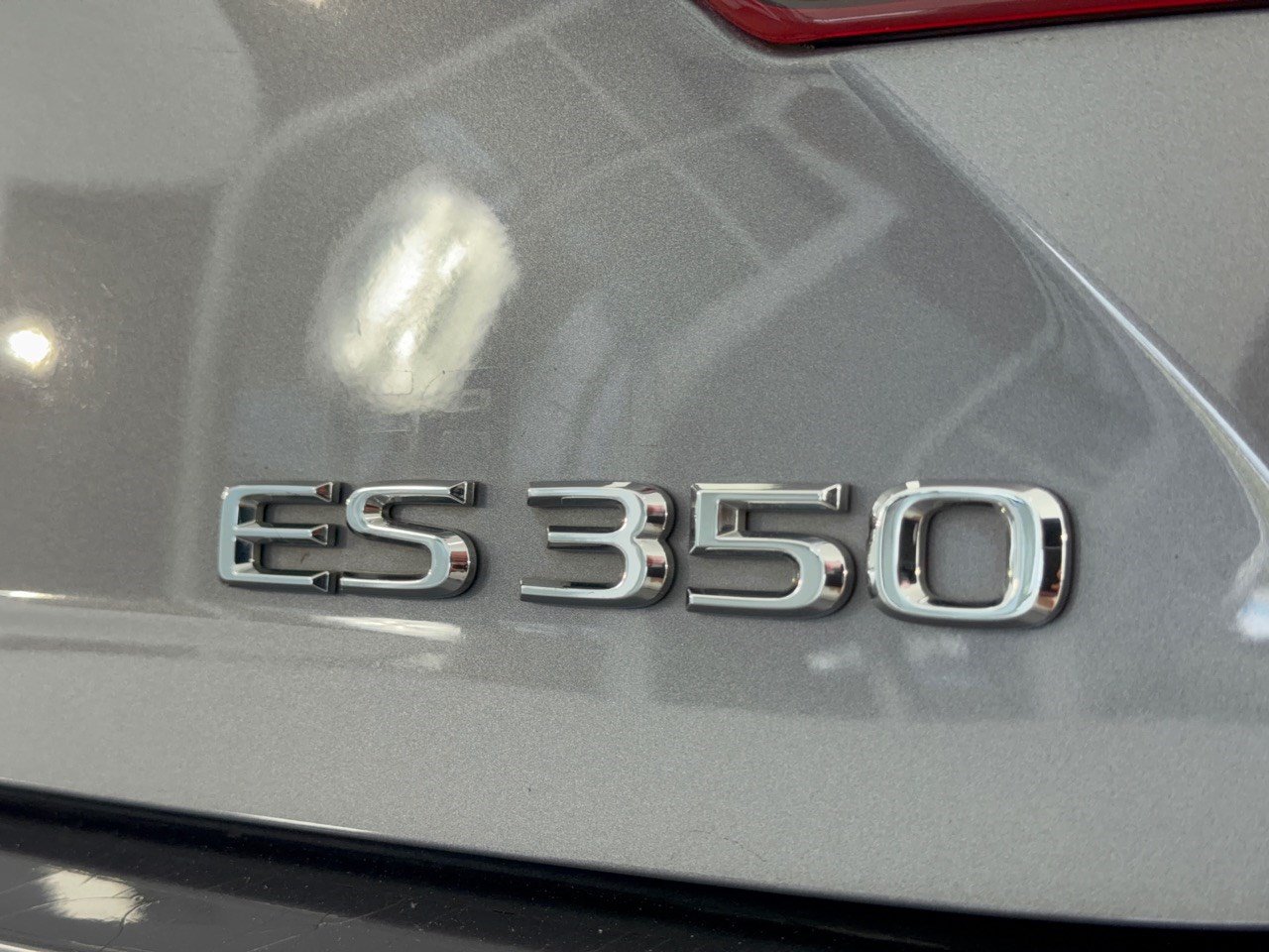 Used 2014 Lexus ES 350 w/ Luxury Package FWD image 31