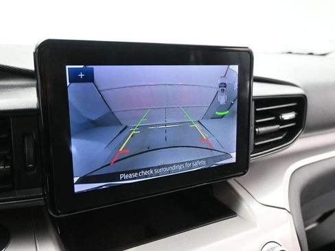 Certified 2023 Ford Explorer XLT image 15