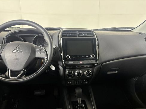 Used 2026 Mitsubishi Outlander Sport AWD image 23