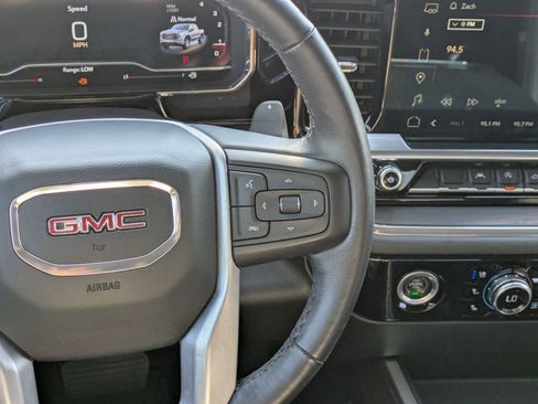 Certified 2023 GMC Sierra 1500 SLT image 23