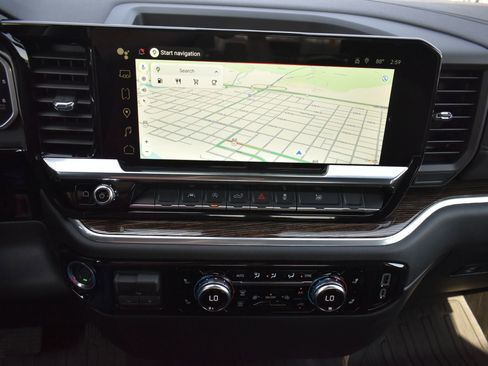 New 2026 GMC Sierra 1500 SLE image 23