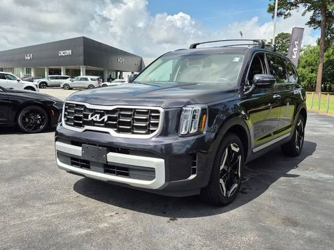 Used 2025 Kia Telluride S AWD/4WD image 7