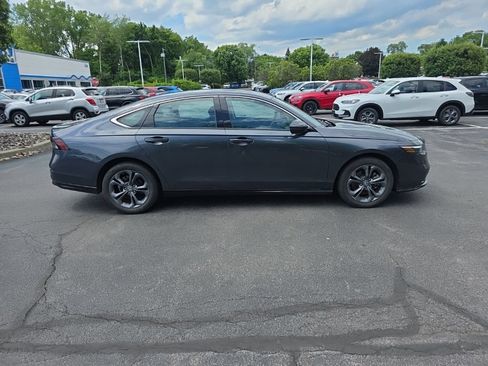 Used 2024 Honda Accord EX-L image 8