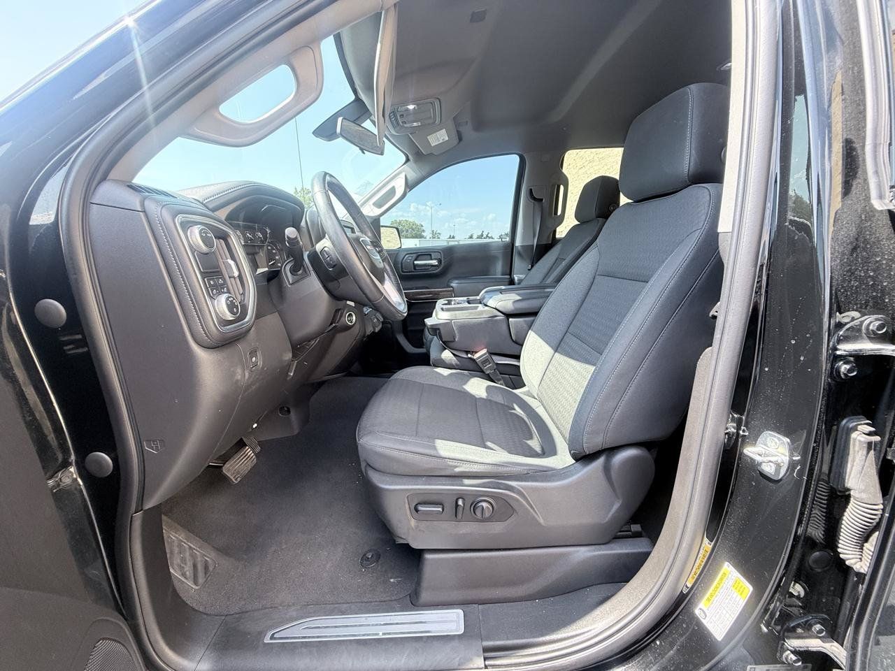 Used 2020 GMC Sierra 1500 Elevation w/ Elevation Convenience Package RWD image 10