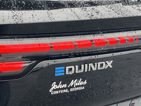 New 2026 Chevrolet Equinox EV LT image 19