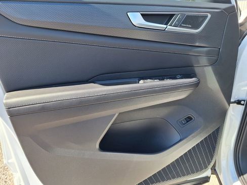 New 2026 Volkswagen Atlas Cross Sport SEL Premium R-Line image 27