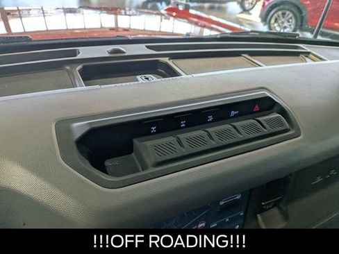 Used 2024 Ford Bronco Black Diamond w/ Sasquatch Package image 29