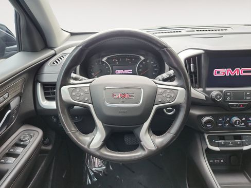Used 2022 GMC Terrain SLT w/ Infotainment Package II AWD/4WD image 12