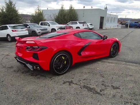Used 2022 Chevrolet Corvette Stingray Preferred Cpe w/ Z51 Performance Package image 9