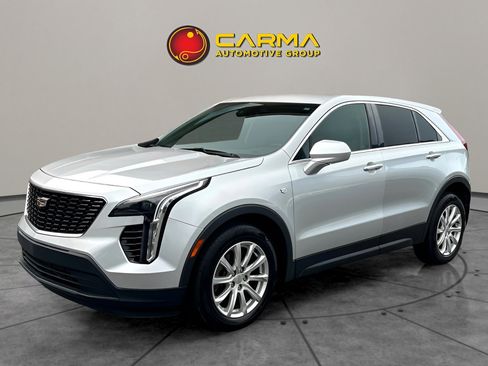 Used 2019 Cadillac XT4 Luxury image 1
