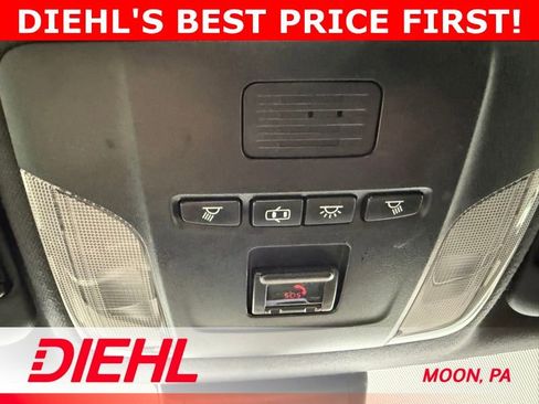 Used 2021 Toyota Corolla SE FWD image 30