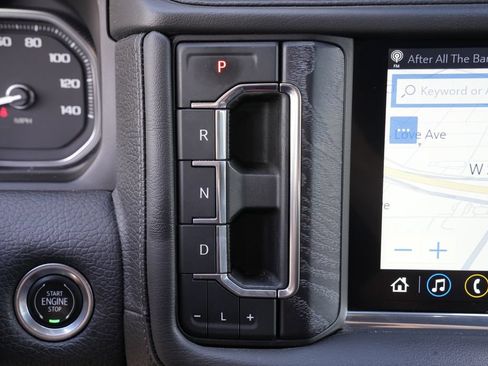 Used 2021 GMC Yukon Denali AWD/4WD image 12