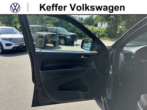 Used 2025 Dodge Durango GT RWD image 14