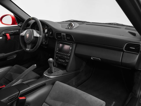 Used 2011 Porsche 911 GT3 RS image 42