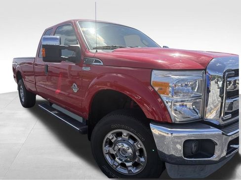 Used 2014 Ford F250 XLT w/ XLT Premium Package AWD/4WD image 13