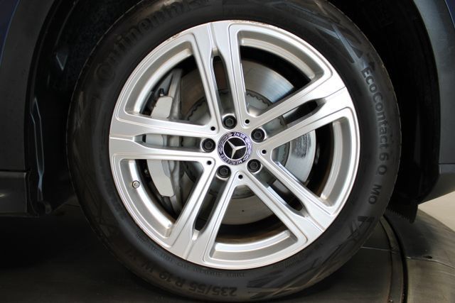 Used 2023 Mercedes-Benz EQE 350+ SUV w/ Exclusive Trim Package image 34