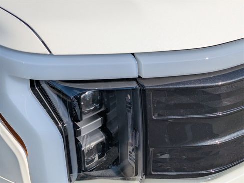 New 2025 Ford F150 Lightning Platinum image 10