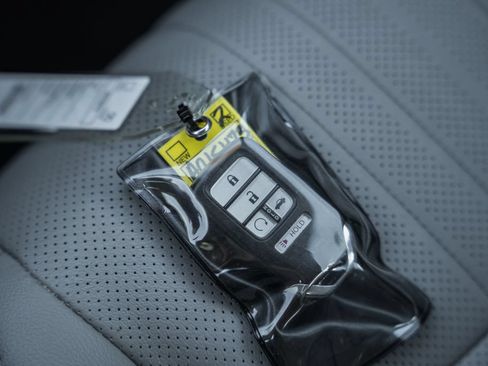 Used 2018 Honda Accord Touring image 46