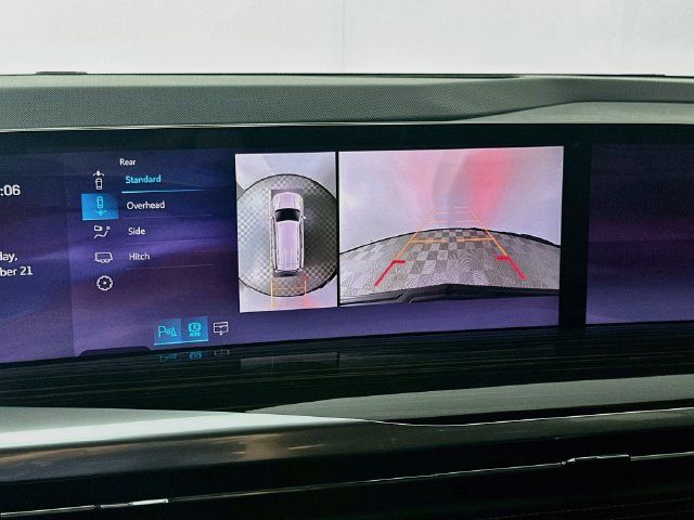 Used 2026 Cadillac Escalade Luxury w/ Touring Package RWD image 14