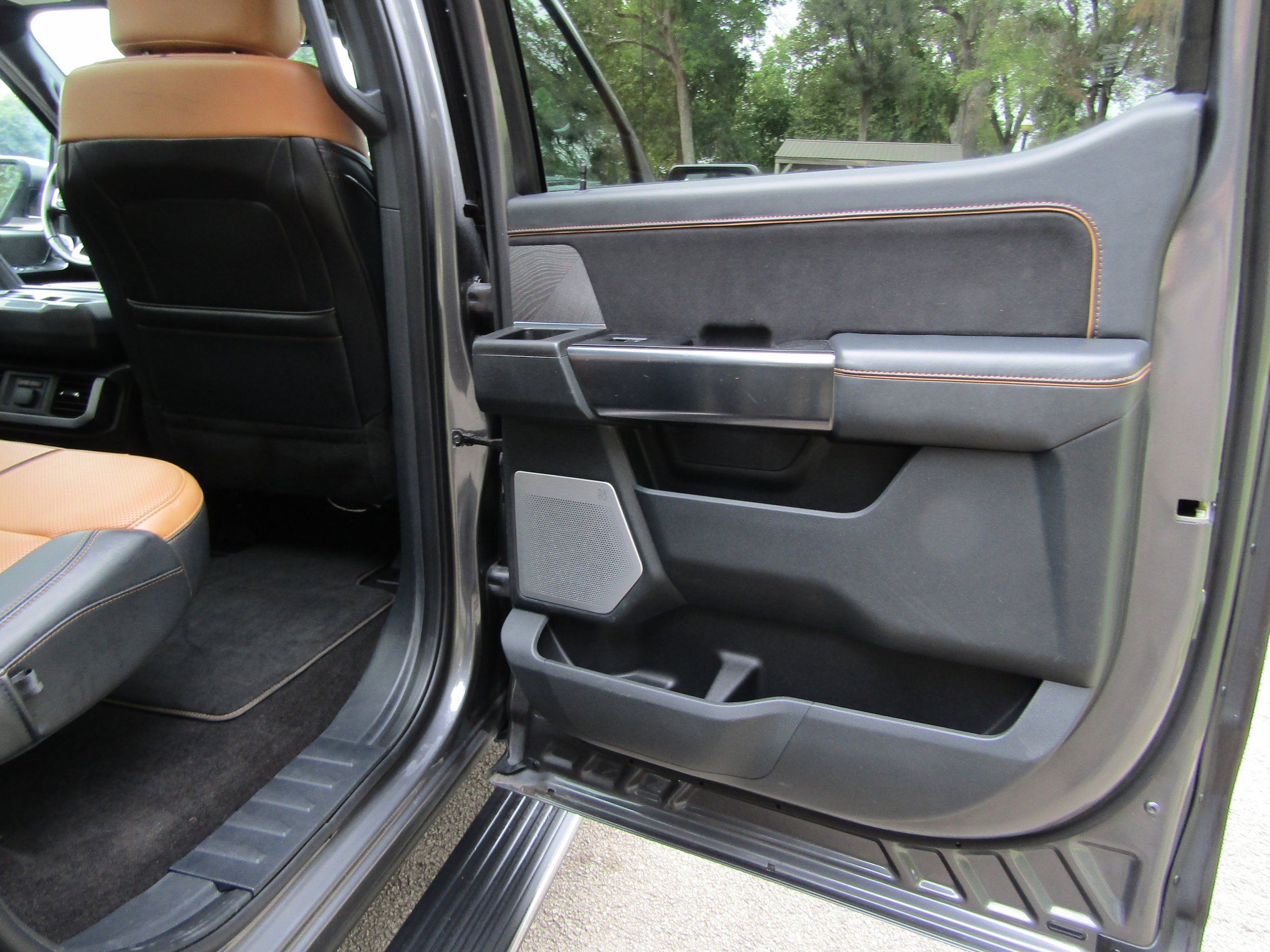 Used 2021 Ford F150 Platinum w/ Equipment Group 701A High AWD/4WD image 30