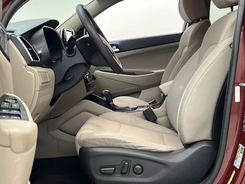 Used 2019 Hyundai Tucson SEL image 11