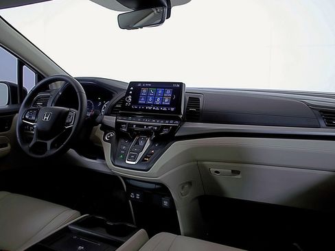 Used 2025 Honda Odyssey EX-L image 15