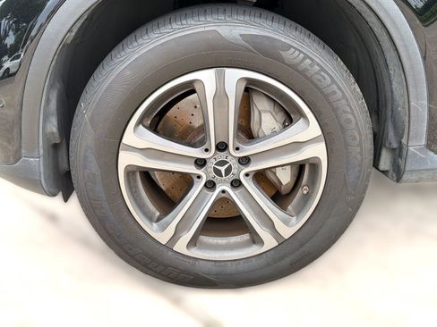 Used 2022 Mercedes-Benz GLC 300 4MATIC image 12