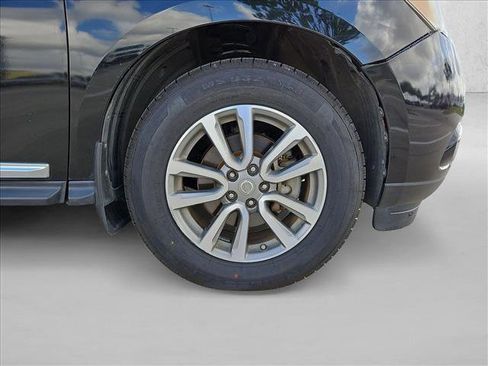 Used 2014 Nissan Pathfinder SL w/ Trailer Tow Package image 23