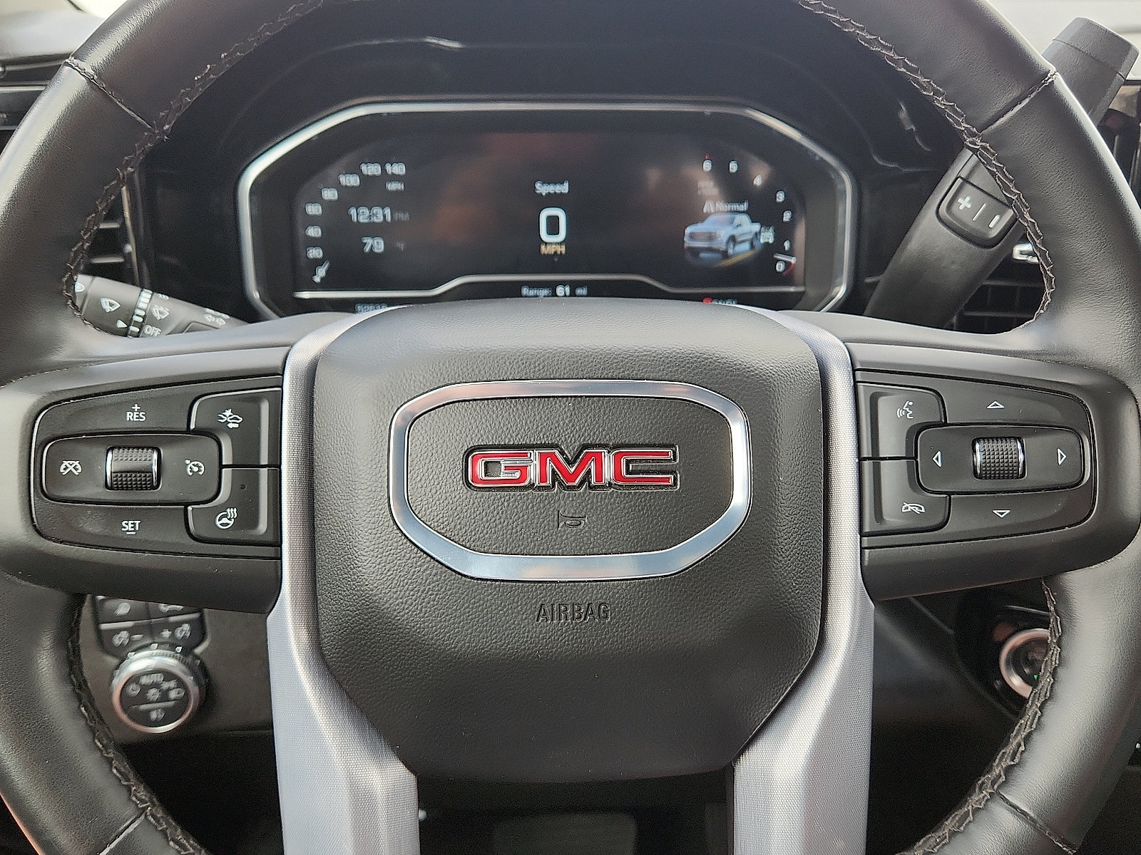 Used 2025 GMC Sierra 1500 SLT AWD/4WD image 25