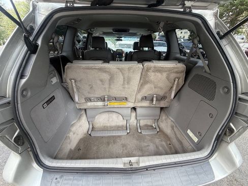 Used 2008 Toyota Sienna FWD image 21